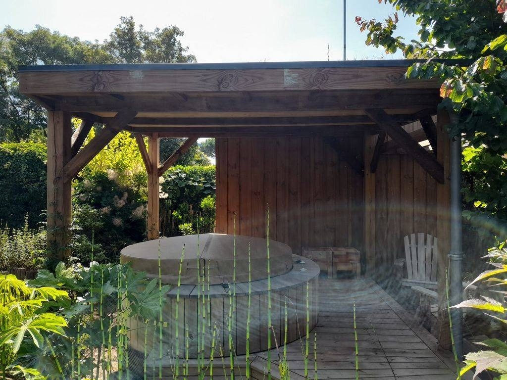 Installation de spa en bois à Saint Aubin de Médoc