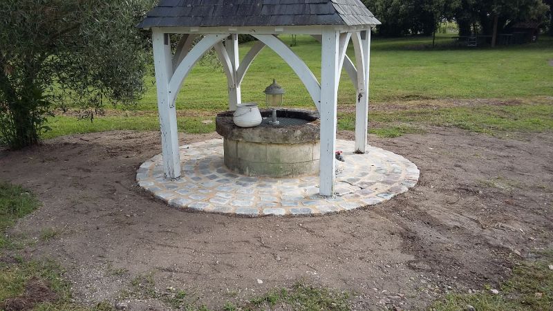 Paysagiste pour réalisation de terrasses en pavés à St Médard en Jalles