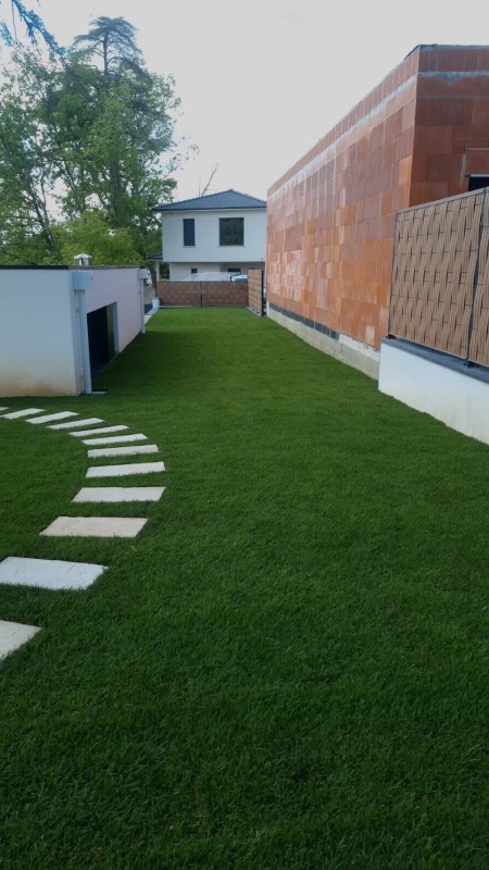 Paysagiste pour contrat annuel d’entretien de parc et jardin avec crédit d’impôt, idéal pour particuliers syndicats et copropriétés à Saint-Aubin-de-Médoc