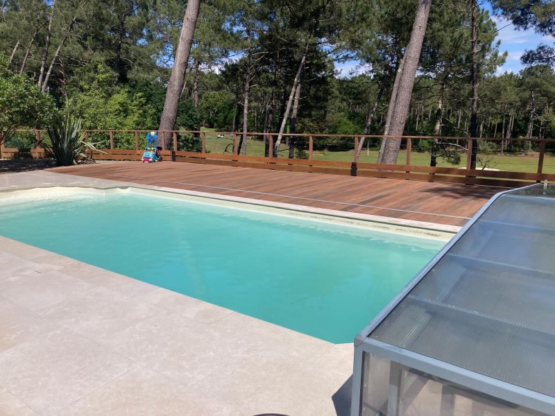 Pose de terrasse composite Silvadec imitation Ipé à Bouliac