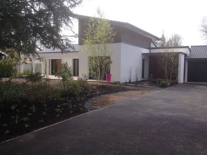 Paysagiste pour création de massifs à Martignas sur Jalles