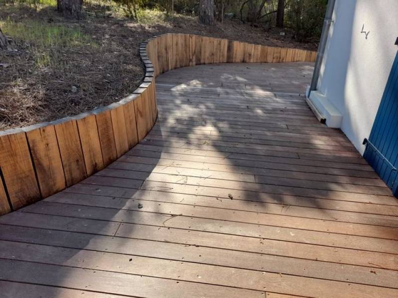 Création de murets en traverses à Lacanau