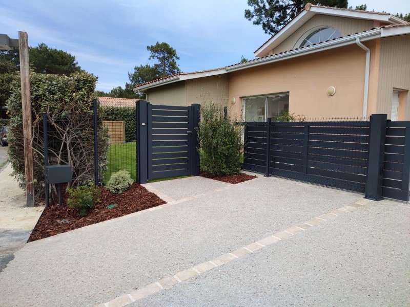 Réalisation de parking et pose de portail à Blanquefort