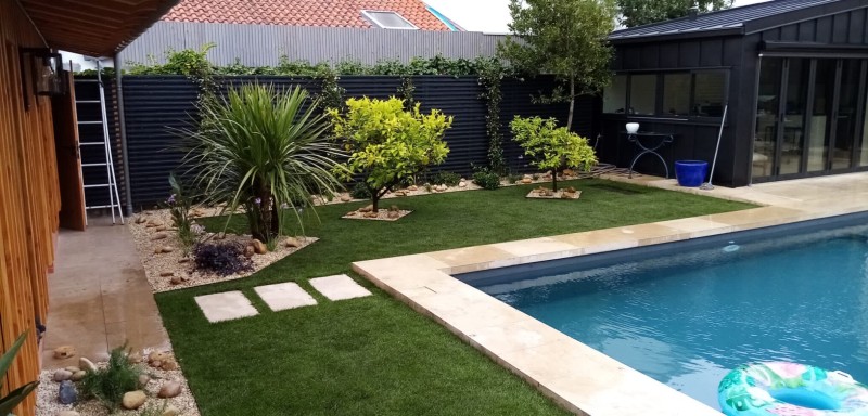 Paysagiste pour contrat annuel d’entretien de parc et jardin avec crédit d’impôt, idéal pour particuliers syndicats et copropriétés à Saint-Aubin-de-Médoc