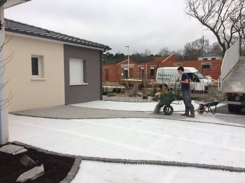 Paysagiste pour parking proche du Haillan