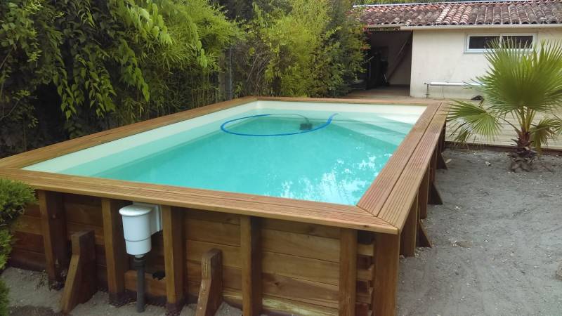 Pose de piscine bois à Blanquefort