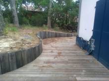 Notre zone d'activité pour ce service Aménagement extérieur avec terrasse en bois, allées et espaces verts pour un jardin esthétique et pratique vers